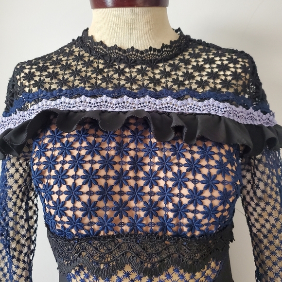 SELF- PORTRAIT NEW WITH TAGS! Bella lace trim navy and black dress. Size 2 - Picture 3 of 14